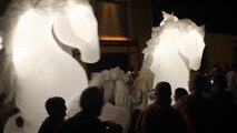 Fiers à cheval déa