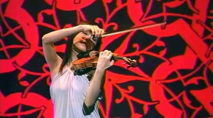 8◆.レッド・ヴァイオリン   川井郁子（ロドリーゴ作曲 アランフェス協奏曲 第２楽章より）