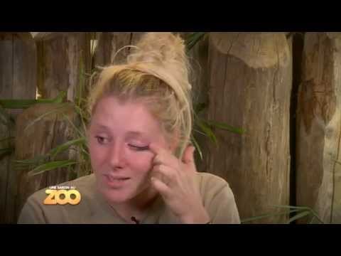 Charlotte très émue par la disparition de Mambo - S03E32