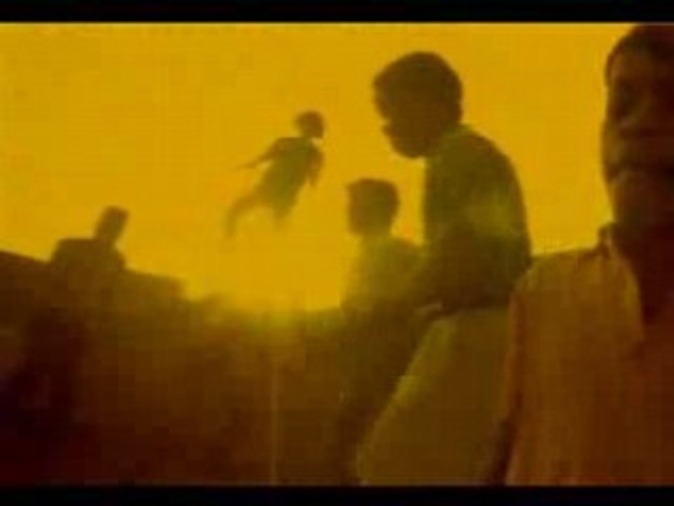 AKUNDUN - MIKI GONZALES - PERU