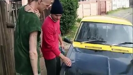 DIE ANTWOORD (NINJA AND HIS HOMMIES)