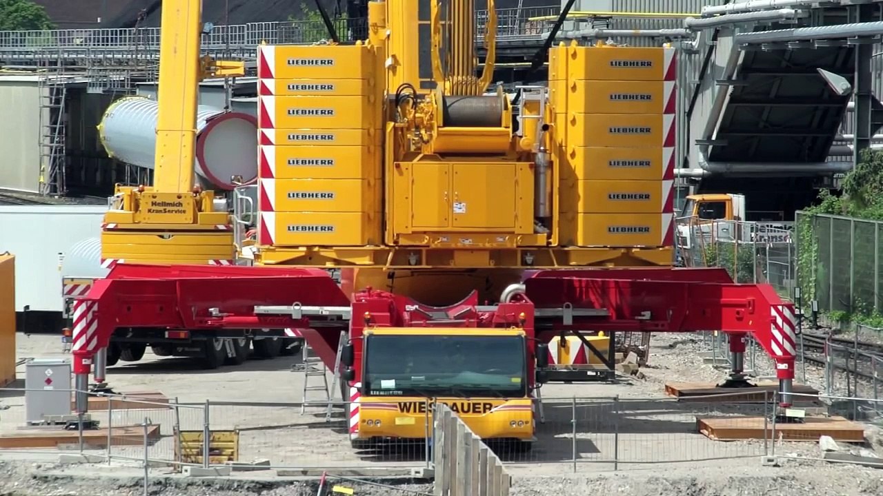 Liebherr - Mobilkran LTM 1750-9.1: Montage im Großkraftwerk Mannheim