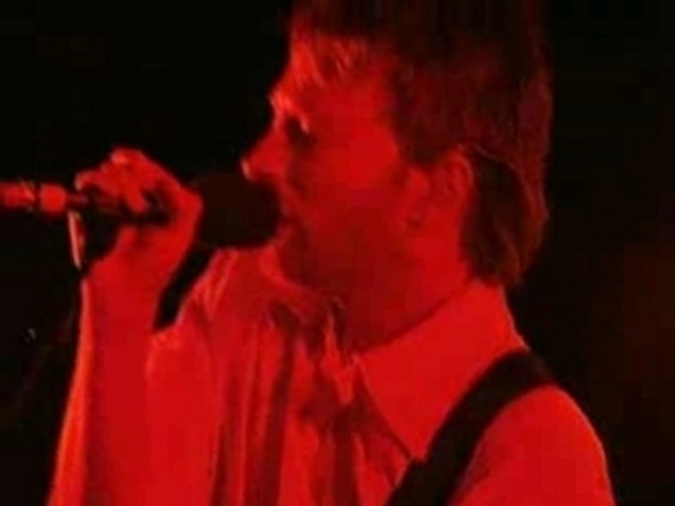 RADIOHEAD - National Anthem (Fib2002)