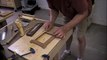 How to Inlay a Wood Inlay Banding in a Picture Frame - Woodworking Methods