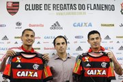 Flamengo apresenta dupla ex-Palmeiras, que garante estar pronta para jogar