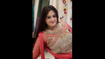 Ek Payeri si Sorat Masoom sa chehra do jhil si ankhian urdu romatic poetry vioce waqs pannu