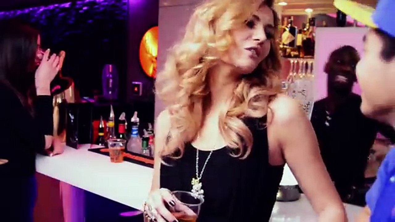 ANDY-Les Filles en Boite