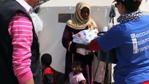 UNICEF provee instalaciones sanitarias en la frontera de Túnez