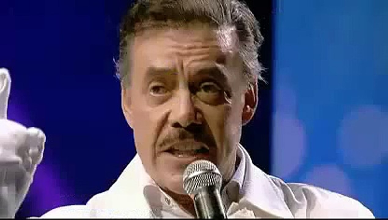 Jenni Rivera's Father SINGS Song in Memorial Service For Jenni Rivera La Diva de La Banda