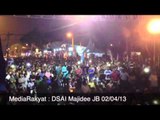 UMNO Menggangu Ceramah Anwar Ibrahim Menggunakan Pembesar Suara Di Johor