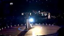 Barack and Michelle Obama First Dance at the Neighborhood Ball - Beyonce Singing Along!!