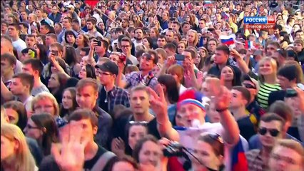 Александр Ф. Скляр и Светлана Сурганова - Перемен