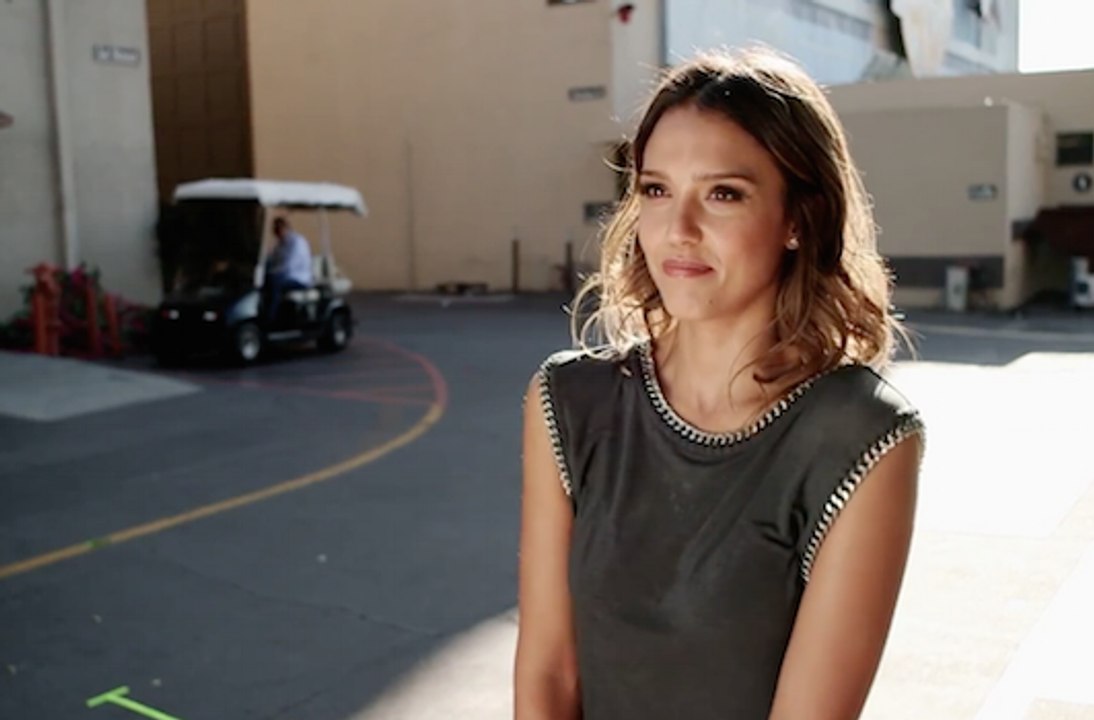 Entourage - Featurette Sur le Tournage avec Jessica Alba (4) VO