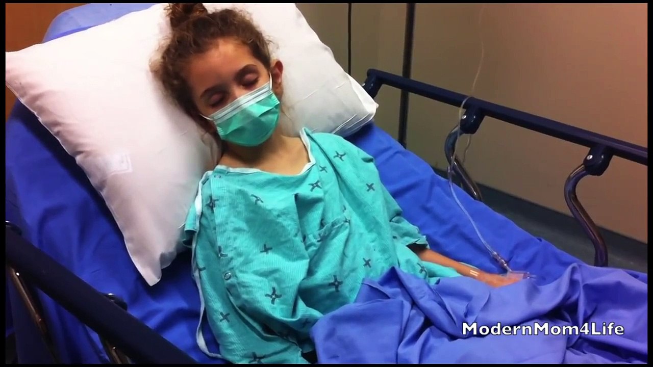 EMERGENCY SURGERY - ANGRY APPENDIX! - ModernMom4Life Family Vlog