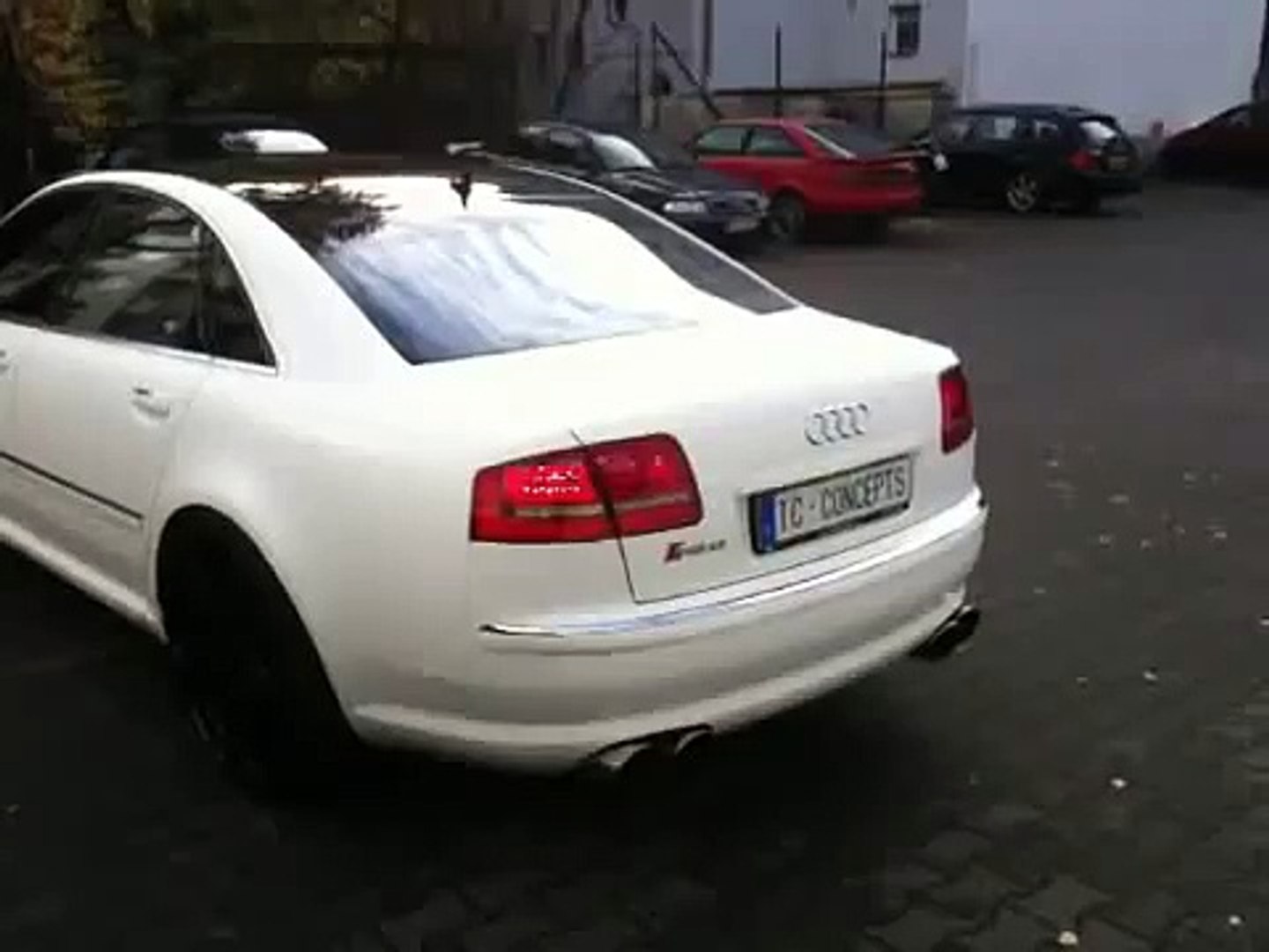 Audi A8 4 2 V8 Sound