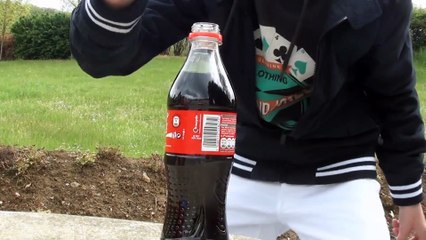 Seb la Frite - Mentos + Coca