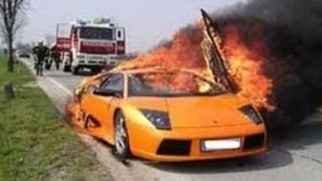 Paul Walker died in fatal Car Accident Paul Walker Crash Scene Footage During Racing