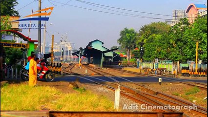Kompilasi video video kereta api dengan S35 terbaik edisi 2014