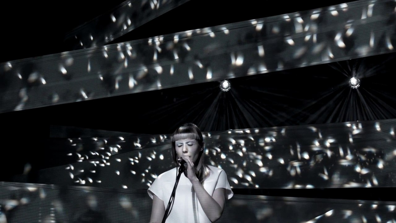 Bye Bye Butterfly - Woman (live at TR Warszawa)