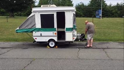 VIKING 1906 Pop Up Camper Raising and Set Up