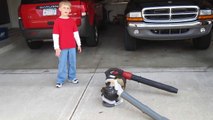 Comparing the sounds of the two gas blowers