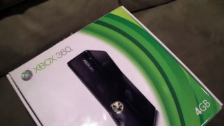 Kid Gets A Fake Xbox 360 For His Birthday
