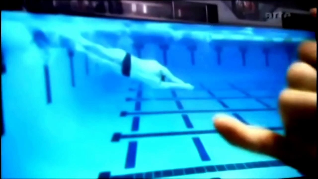 Michael Phelps qui nage le CRAWL NAGE LIBRE DOS PAPILLON  filmé en images rapides 1000 fps