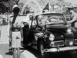 The Queen (Elizabet) visits Aden - British Pathé video