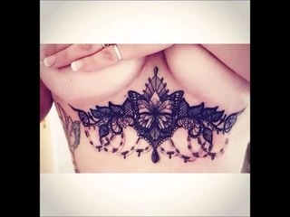 Filles aux tatouages très bien placés