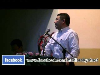 Download Video: Salahuddin Ayub: Selamatkan Kg Baru 10/10/2011 (Pt2)