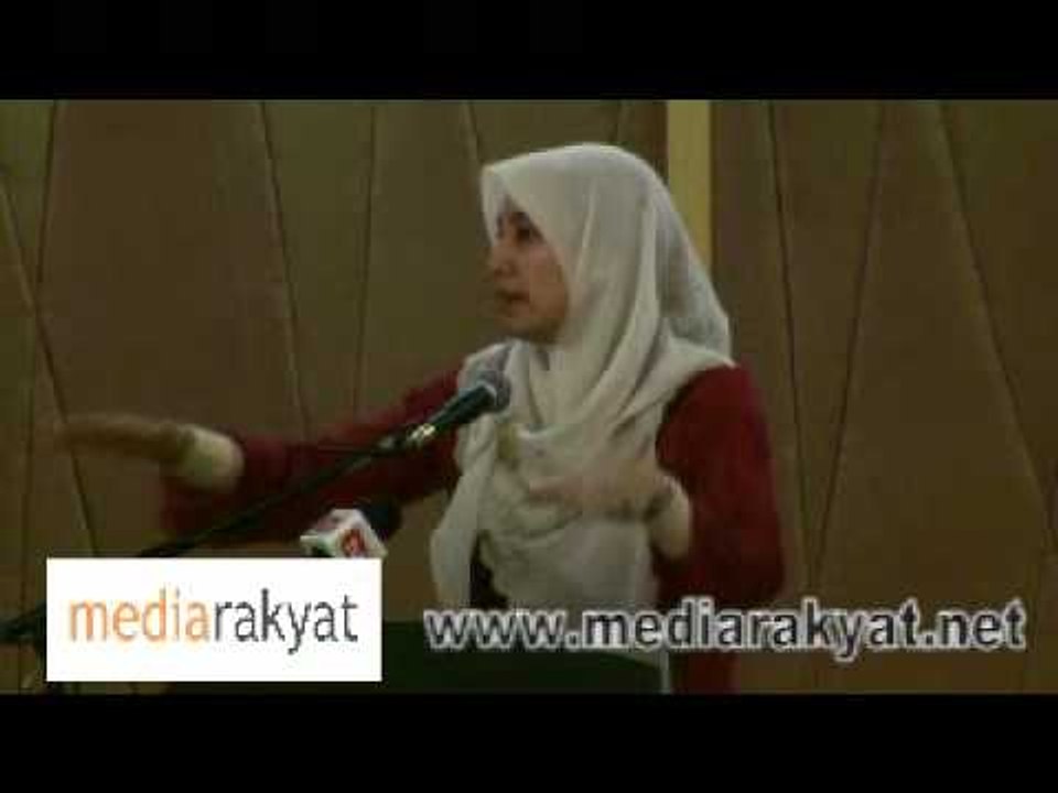 Nurul Izzah: Suaram's Ops Scorpene 22/07/2011 (Part 2/2)