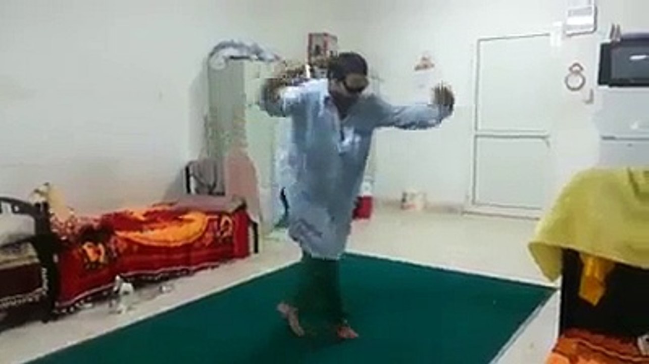 Ashna me musafar sho for pardasi brothers, tapay tang takor