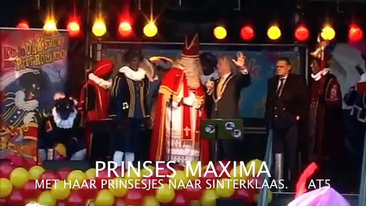 MAXIMA & PRINSESJES  NAAR SINTERKLAAS IN SCHEVENINGEN