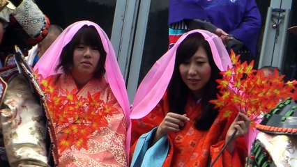 【川西観光プリンセス２０１２】第３１回大江山酒呑童子まつり　鬼武者行列再出発前　休憩中の姫君たち　パート２