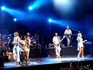 Abba live in Brazil (Dancing queen) - 14.05.2010.wmv