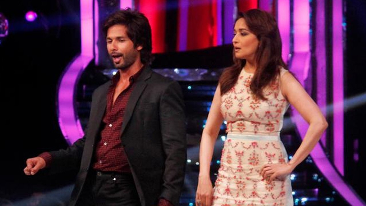 Shahid Kapoor REPLACES Madhuri Dixit Nene In Jhalak Dikhhla Jaa 8