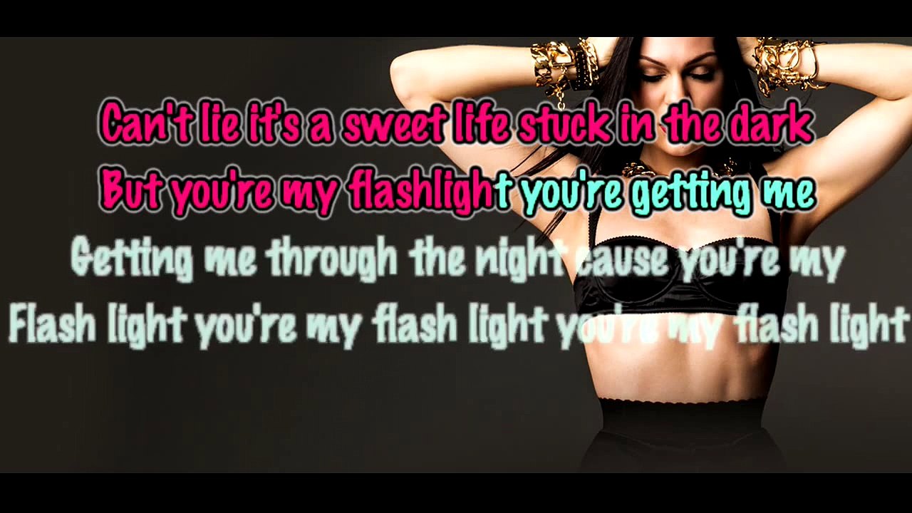 KARAOKE JESSIE J - Flashlight
