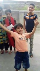 An Excellent Parody Of Imran Khan & Ongoing Stuff In Dharna By Kids
