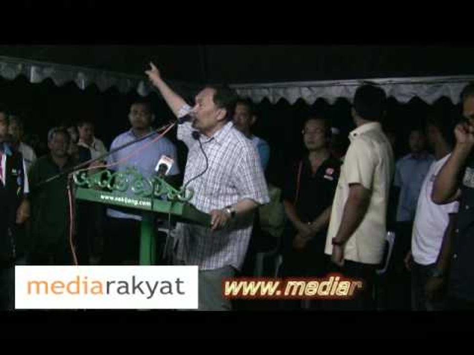 Anwar Ibrahim: Ceramah At Tenang  03/01/2011 (Part 1)