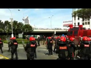 (Red Hot) MediaRakyat Newsflash: Demo For Water Right