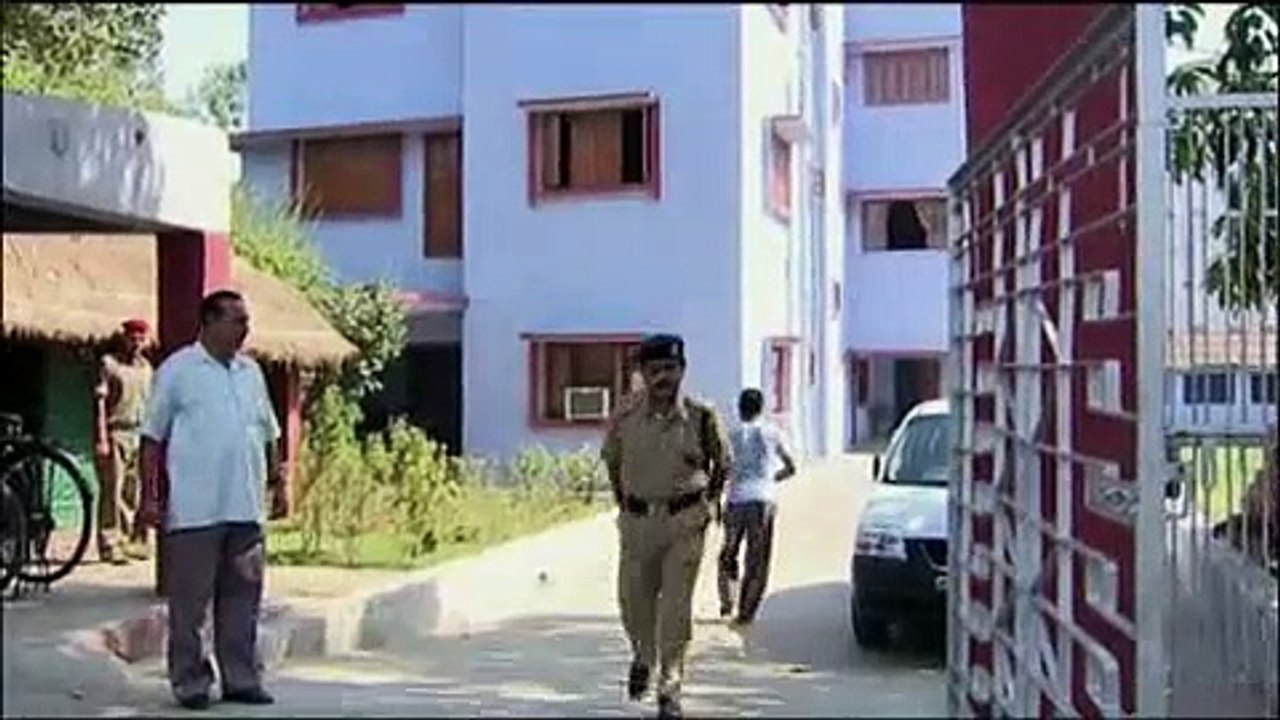 Super 30 Documentry - How to Crack IIT-Jee