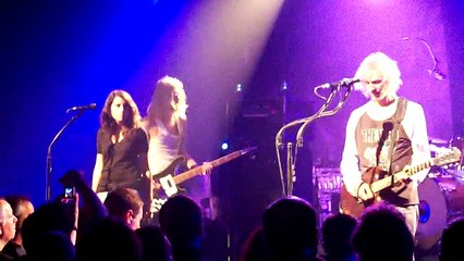 BERTIGNAC AU 112  TERVILLE AVEC CARLA  BRUNI,,,????