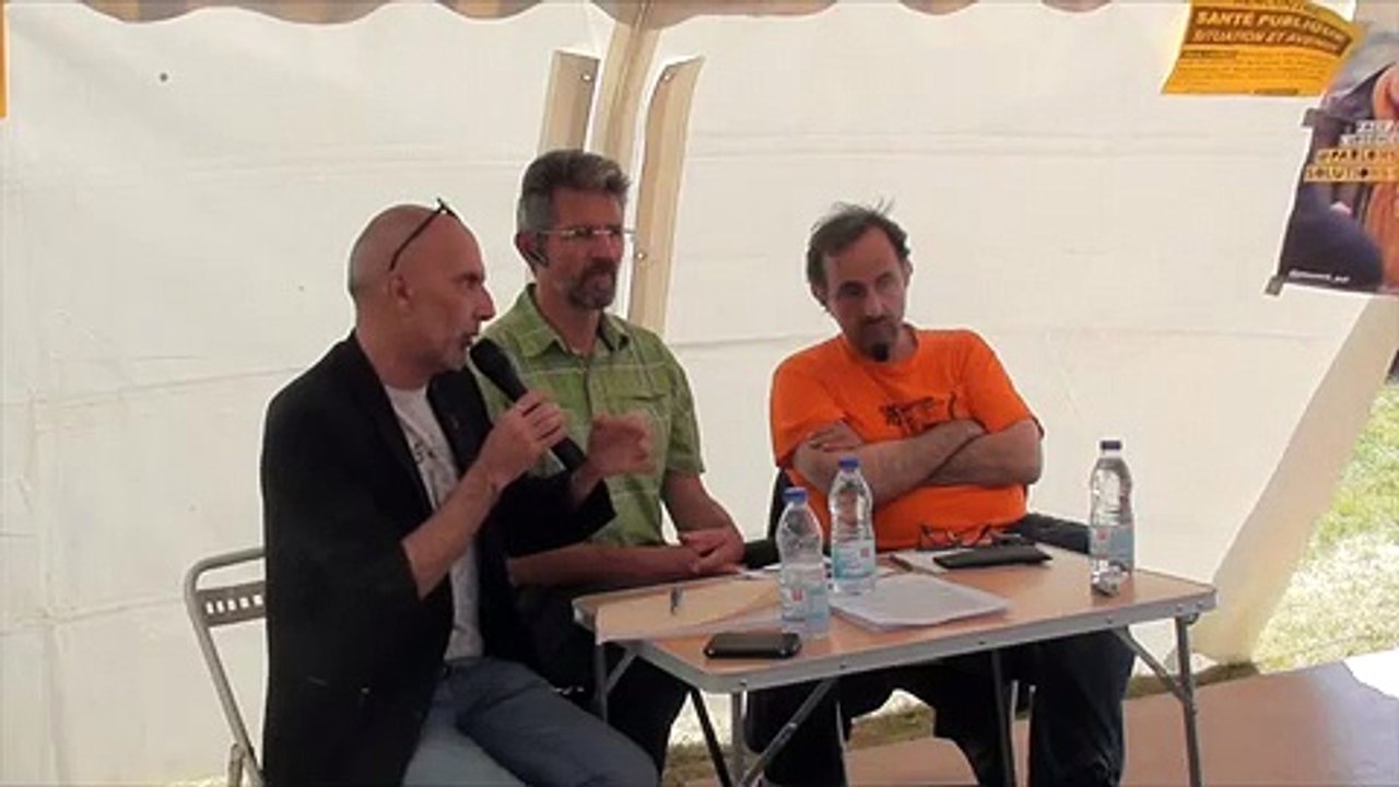 PCF Oise-Fête de la Paix 2015-2/4-Débat « Europe »
