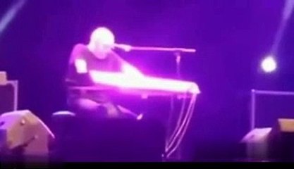 MediaJotItalian Singer Dies during Live Concert in Italy