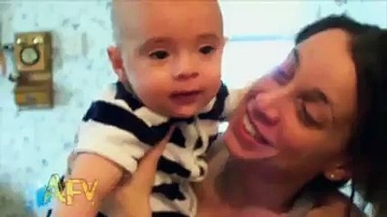 cant atop laughing,cutest kids ever Hahahahahahaha