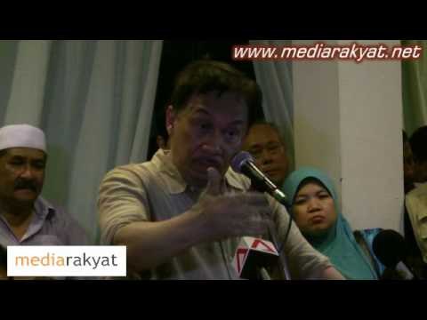 Anwar Ibrahim: Pakatan Rakyat 2nd Anniversary Celebration Rally At Kg. Baru (Part 5)