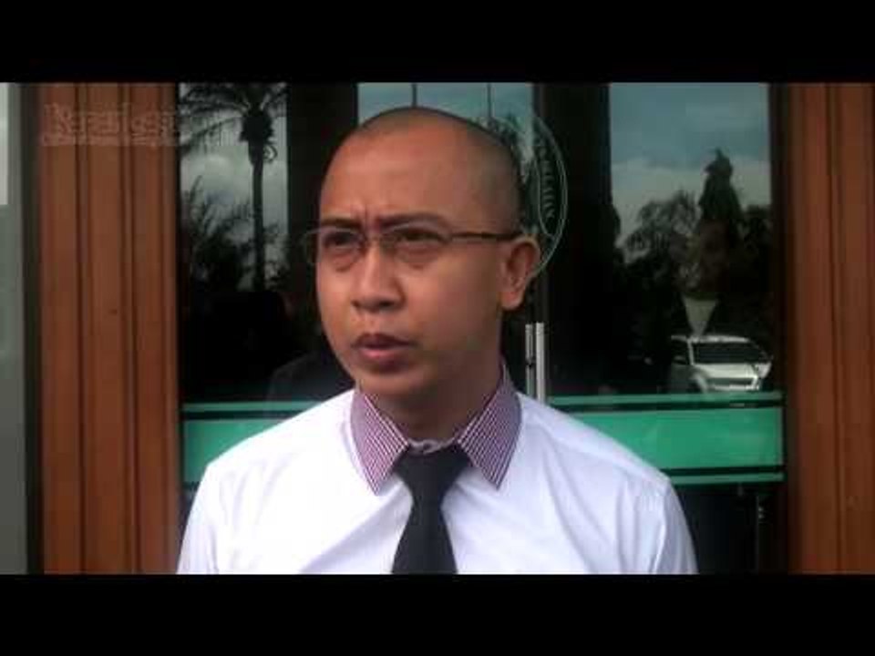 Mike-Fina Tiza Absen Dalam Sidang Cerai Pertama