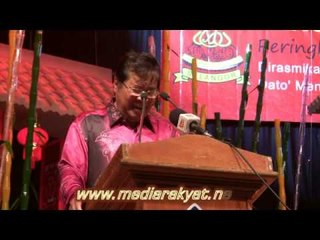 Selangor State 2010 Chinese New Year Open House: Khalid Ibrahim (Part 2)