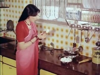 very funny Amitabh Bachchan moive Clip