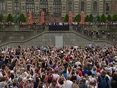 Suède: le prince Carl Philip épouse Sofia, ex-starlette de la téléréalité